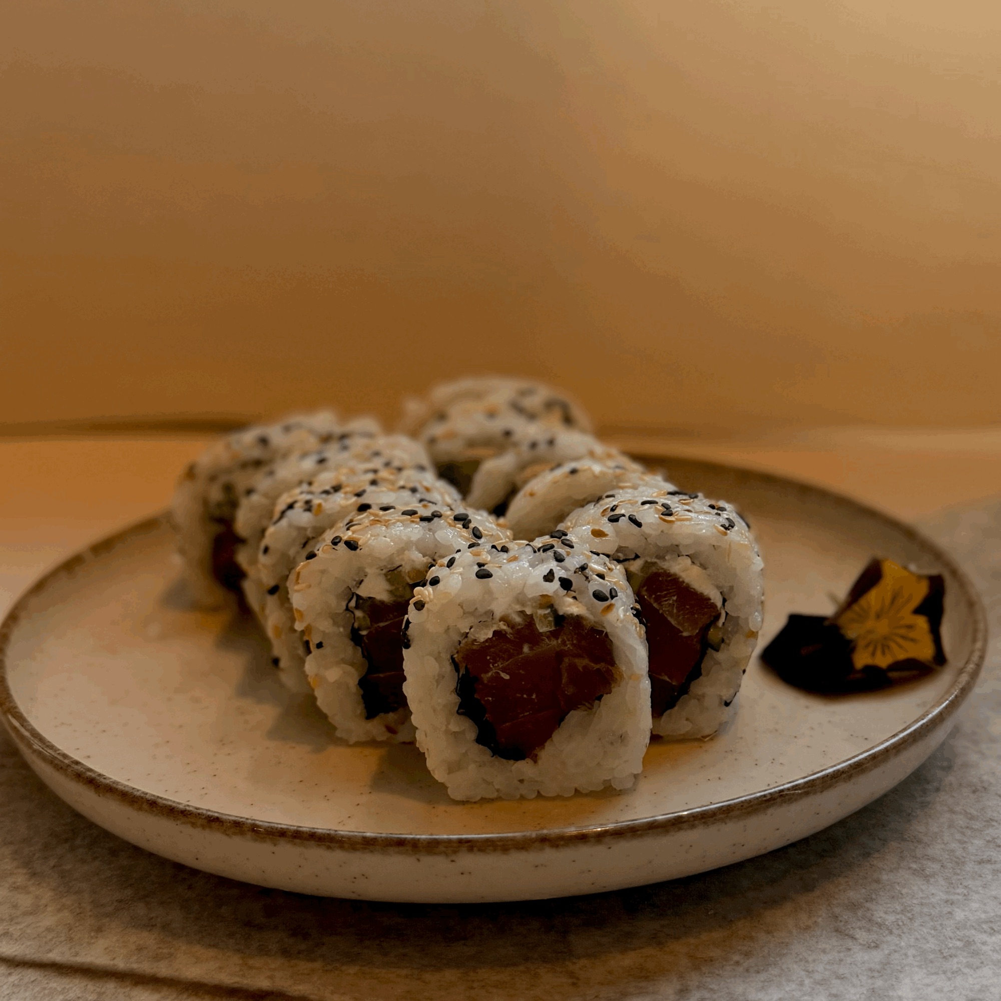 California Maki Tuńczyk surowy
