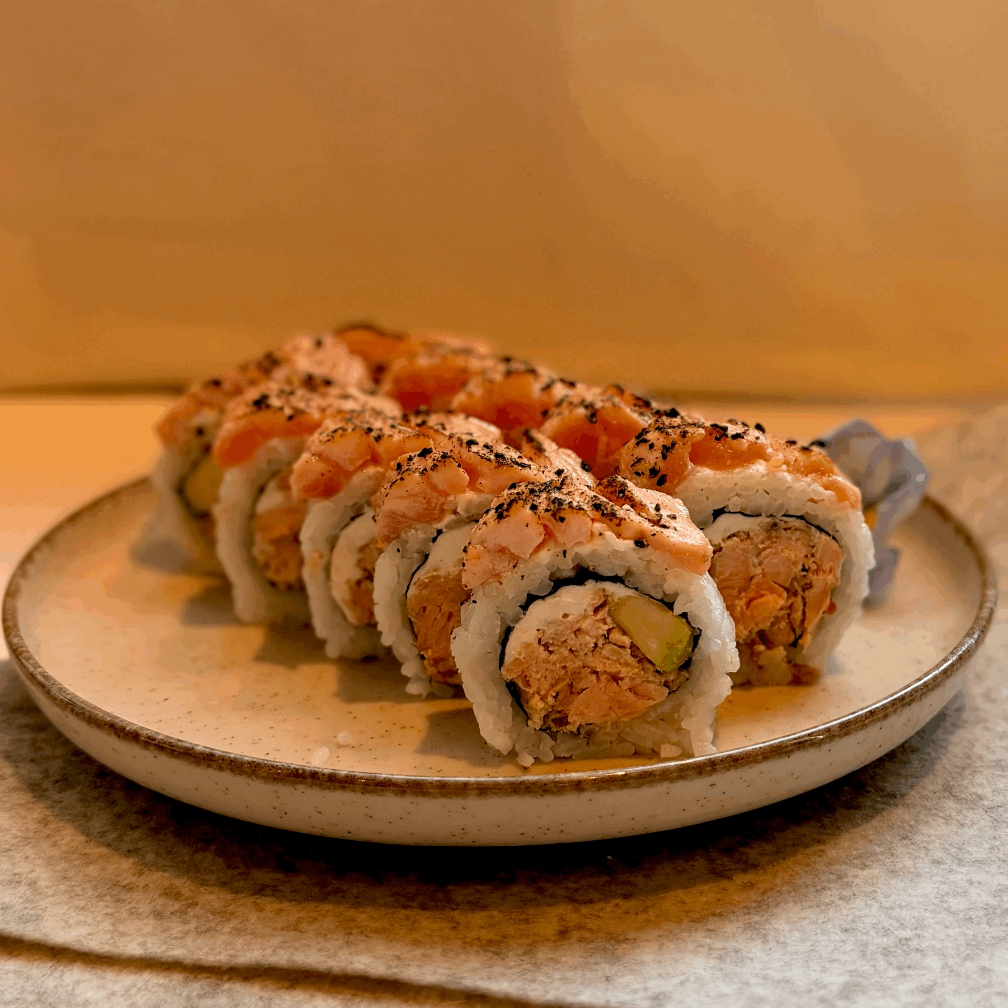 Fire Salmon Roll 