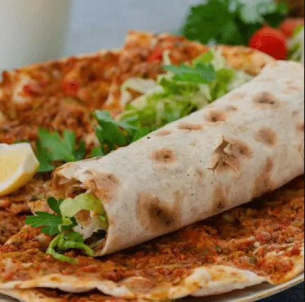 Lahmacun kebab