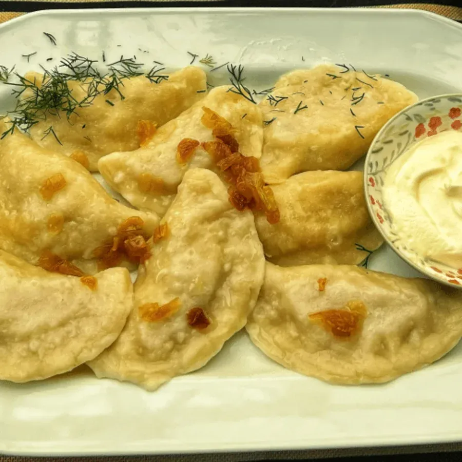 Рierogi z ziemniakami i twarogiem 8 szt.