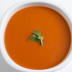 Pomidorowa zupa z makaronem
