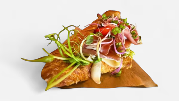 Croissant prosciutto