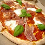 Pizza Bufala e Prosciutto