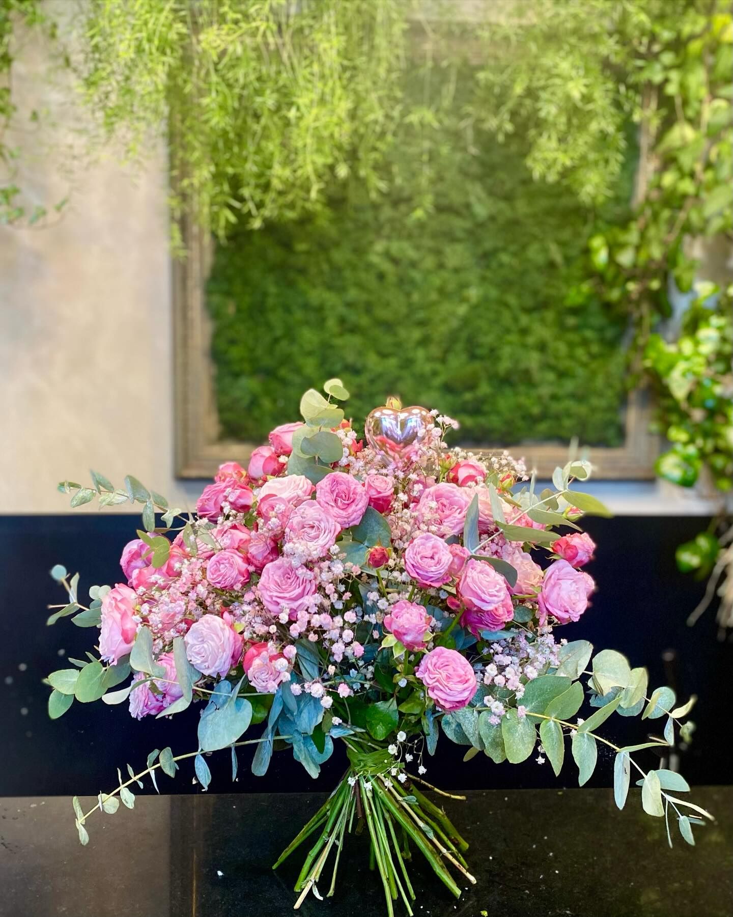 Różany bukiet z ,,Laydy Bombastic”