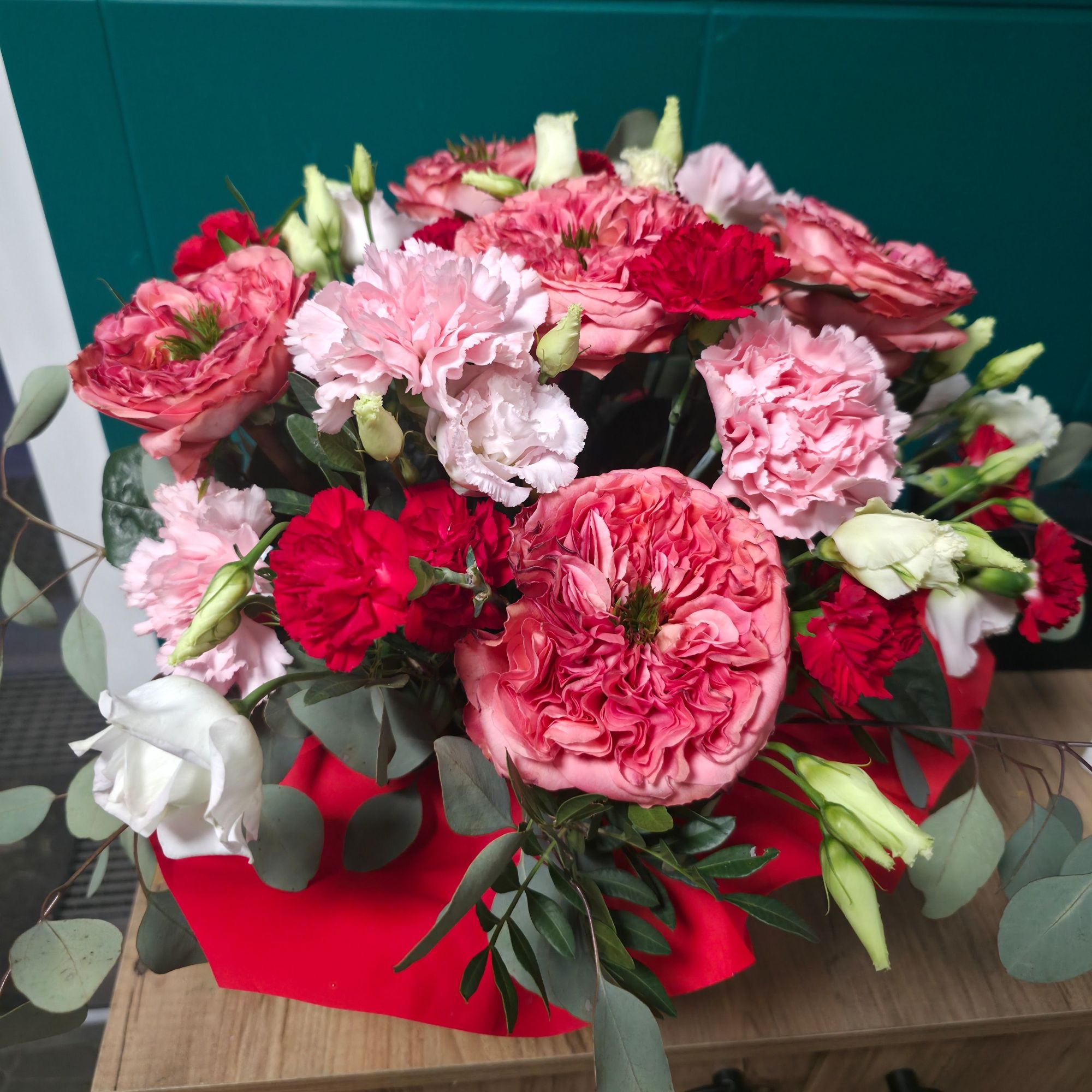Flower box czerwony
