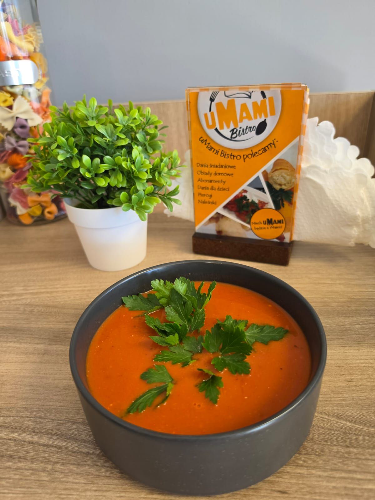(Zupa dnia ) Zupa pomidoriwa 