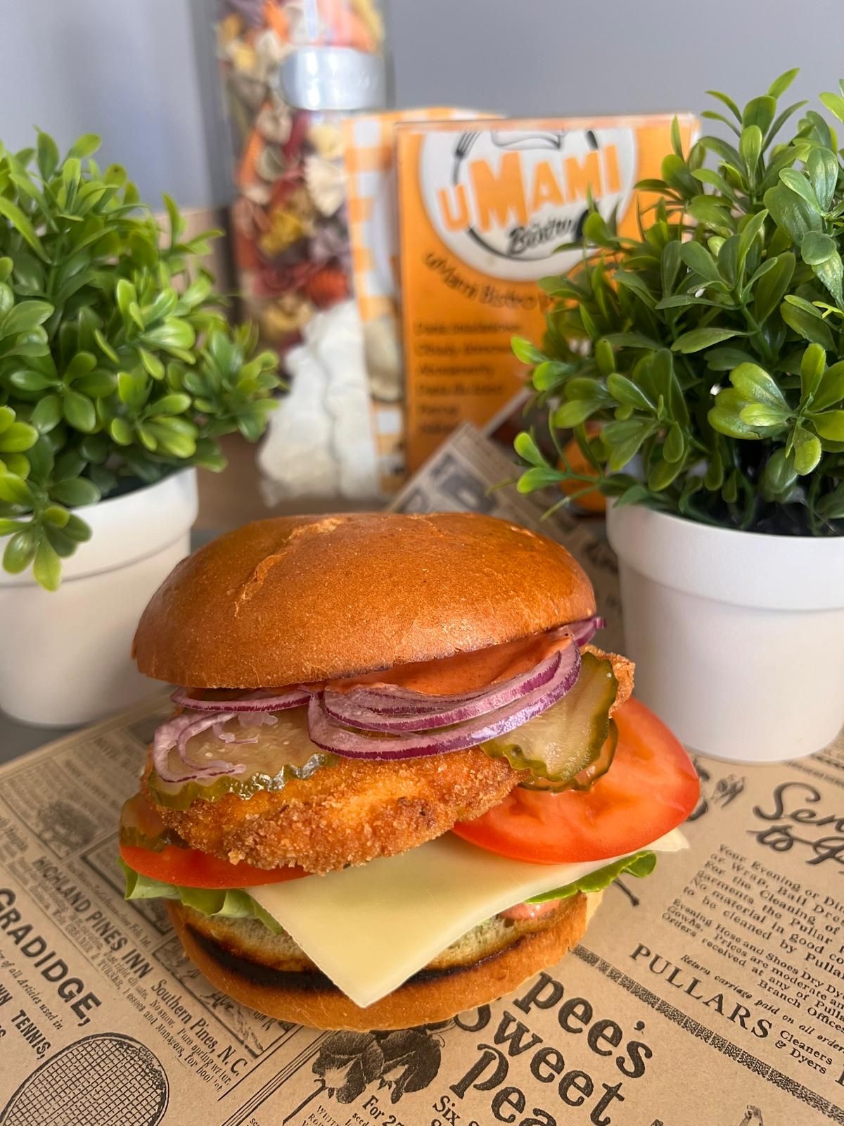 Chickenburger 100% kurczaka z frytkami 
