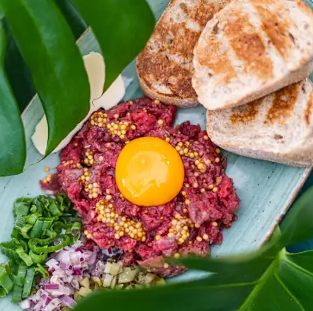 Przesadzony tatar (porcja dla 2 osób)