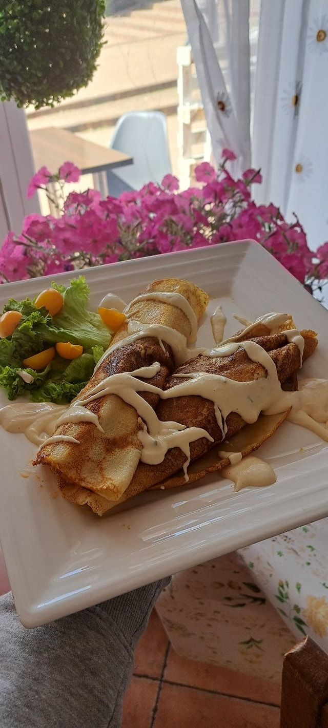 Naleśniki z kurczakiem 2 szt.