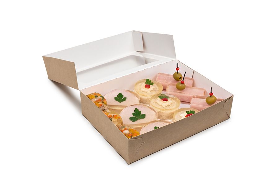 1. Maxi Box