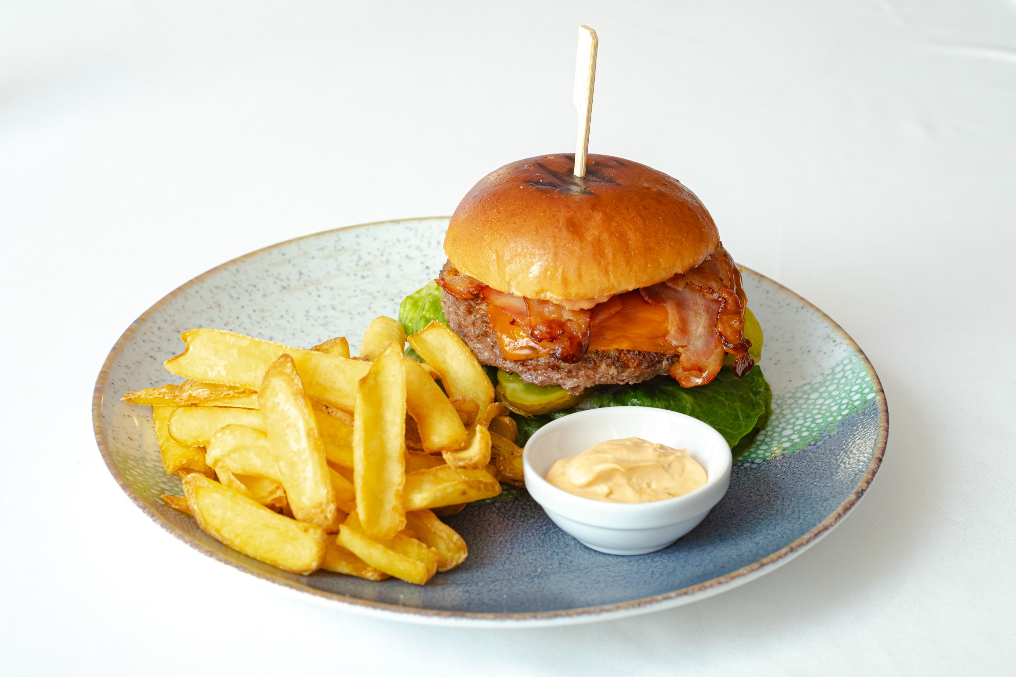 BURGER WOŁOWY WSC / WSC BEEF BURGER	