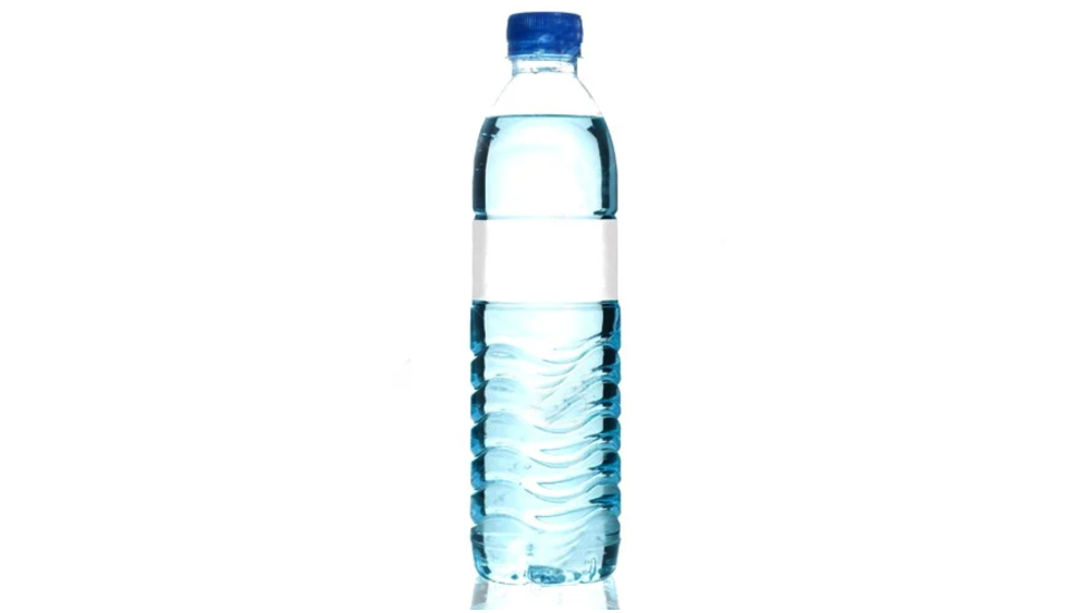 Woda gazowana 0,5l