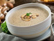 Zupa grzybowa z łazankami i kwaśną śmietaną (vege)