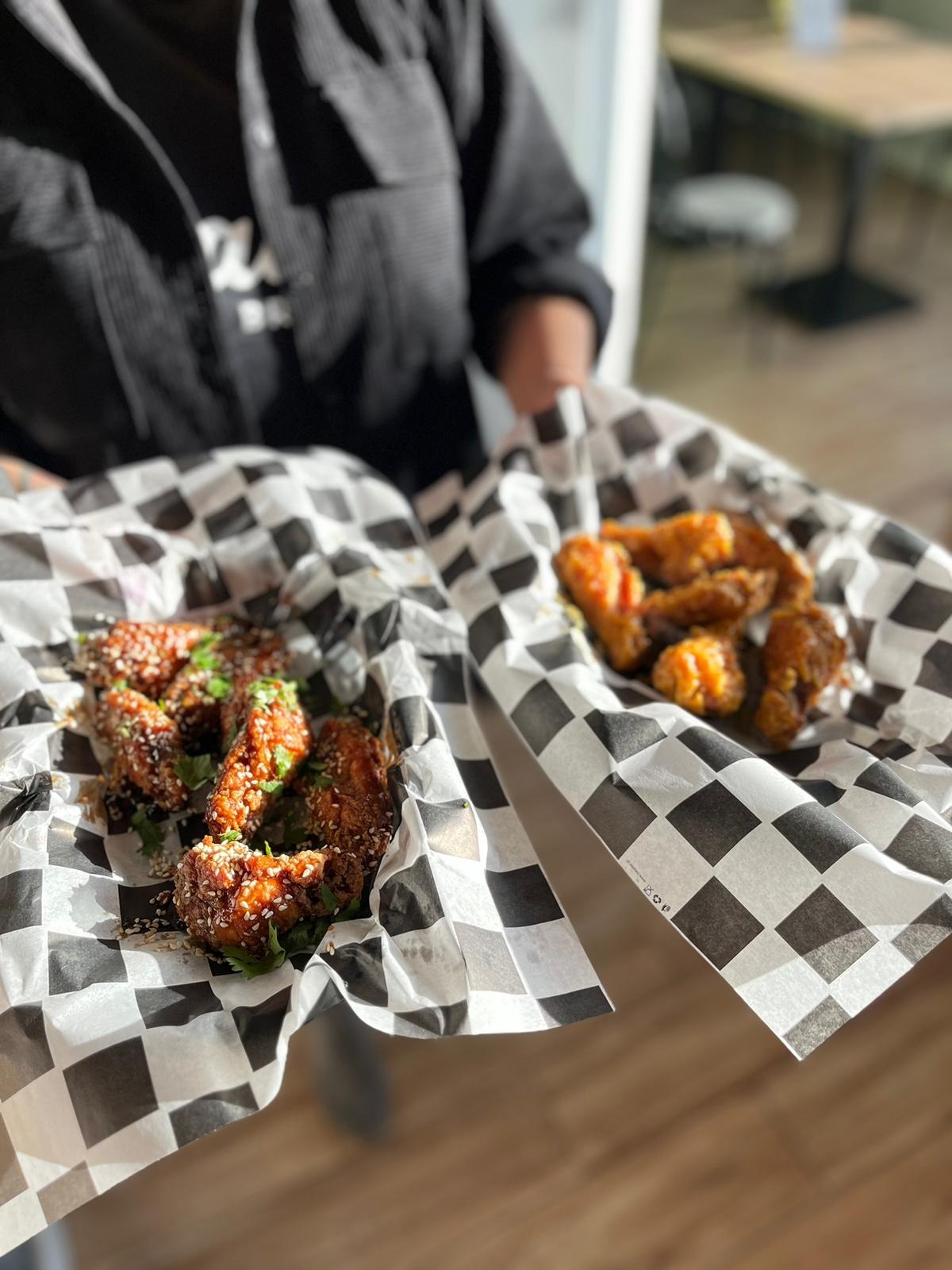 Skrzydełka w glazurze Mango-Habanero 6szt DZISIAJ -20%!