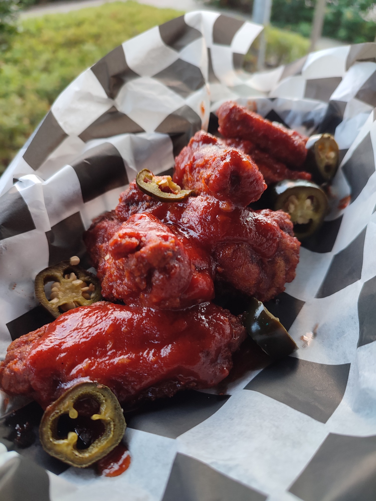 Skrzydełka w glazurze Buffalo   6szt 