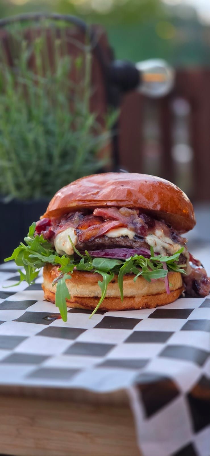 Burger Rabarbaron 