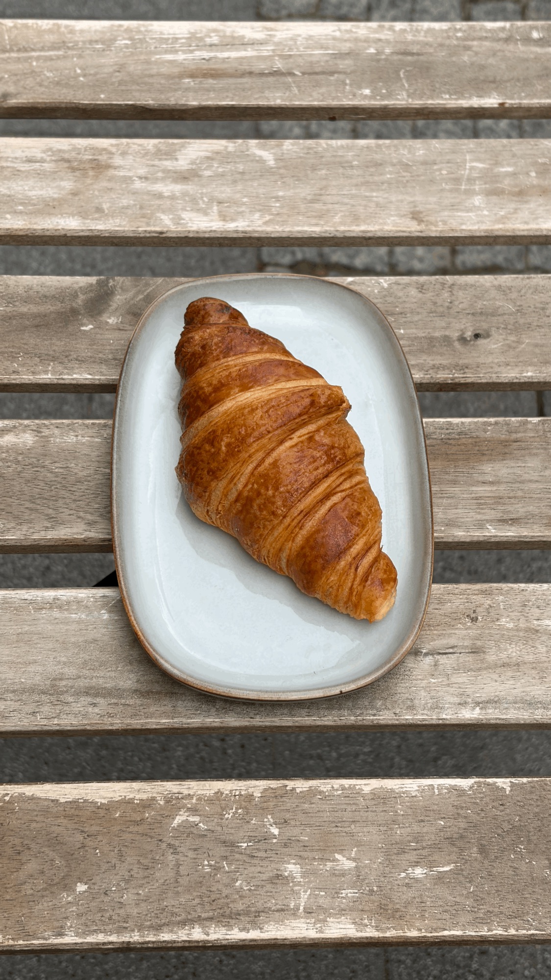 Croissant maślany 