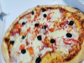 Pizza Królewska 45