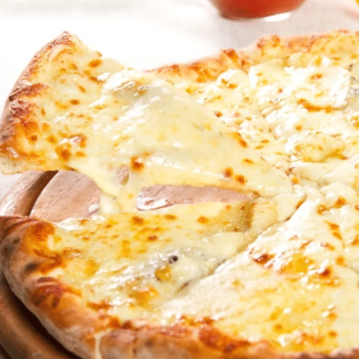 Pizza serowa