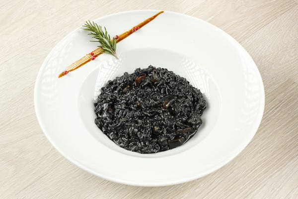 Crni rižoto od sipe