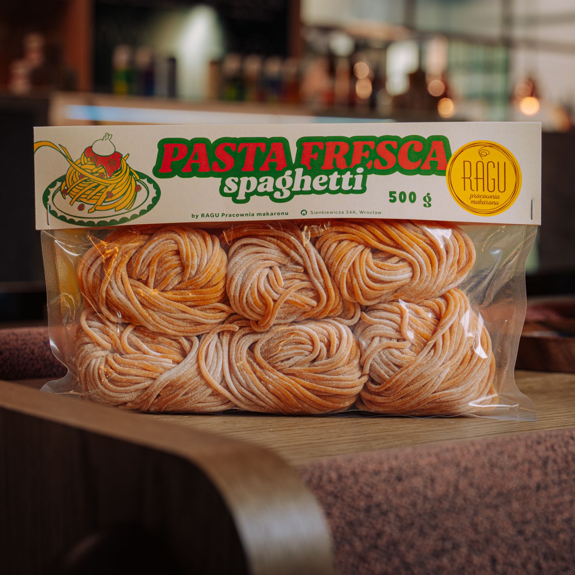 Świeże spaghetti
