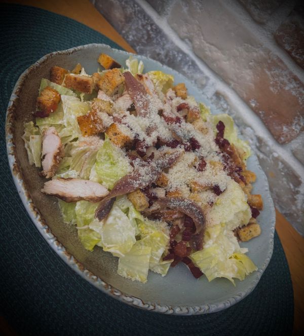 Salată Caesar