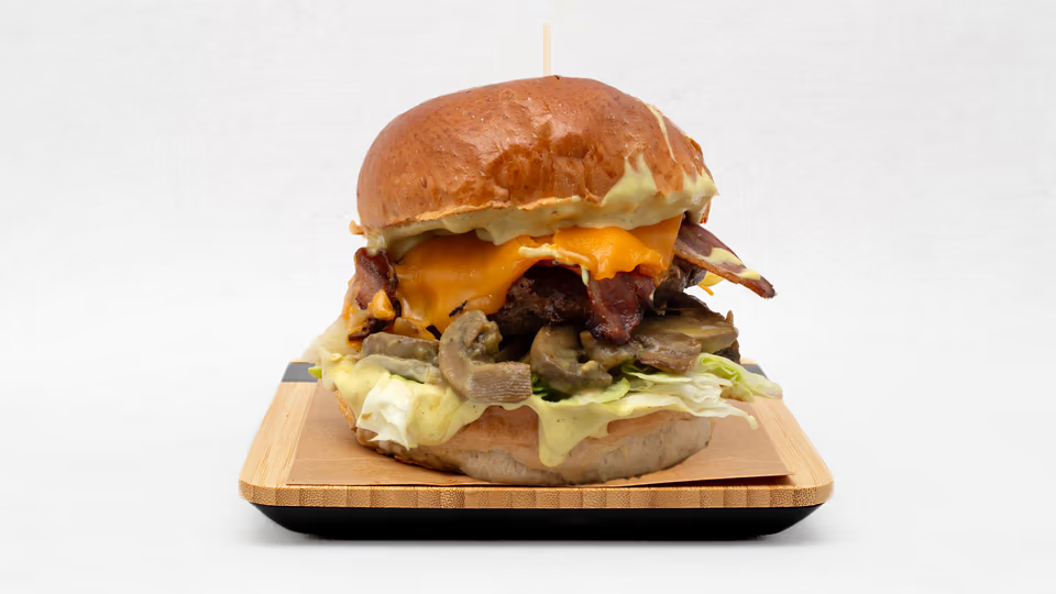 Burger Pieczarkowy