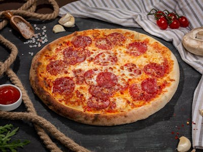 Pizza Salami M