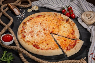 Pizza Margherita M