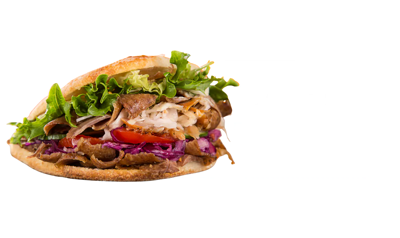 Kanapka kebab z soczystym mięsem, świeżymi warzywami i sałatą, z napisem "Raifa Kebab".
