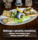 Rollmops with garlic toast