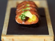 Sashimi maki z łososia