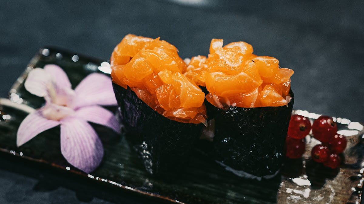 GUNKAN MAKI