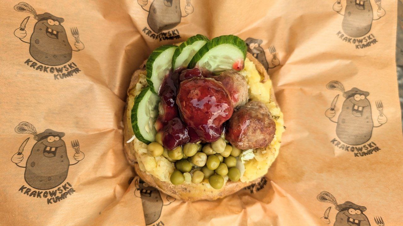 Kumpir z klopsikami z indyka mały