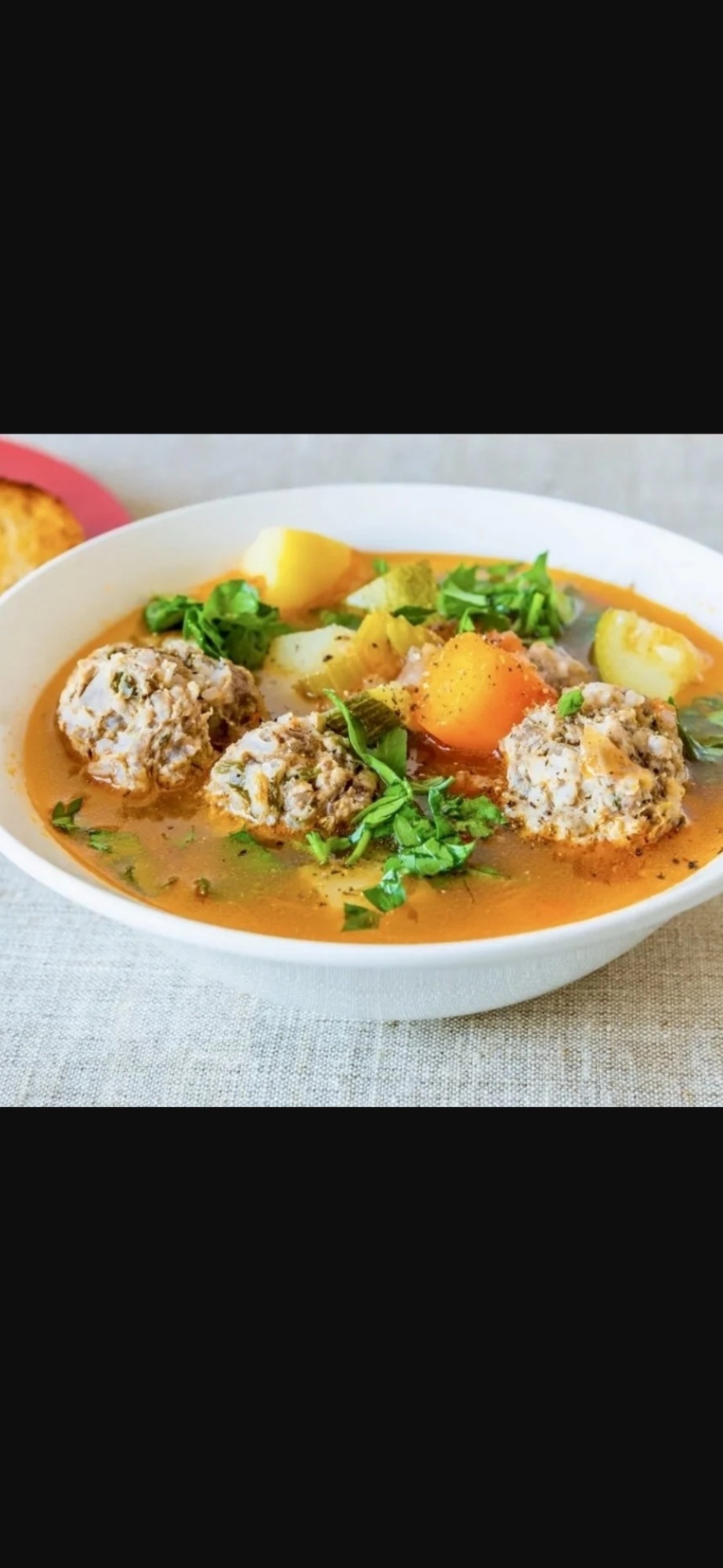 Zupa z klopsikami z indyka