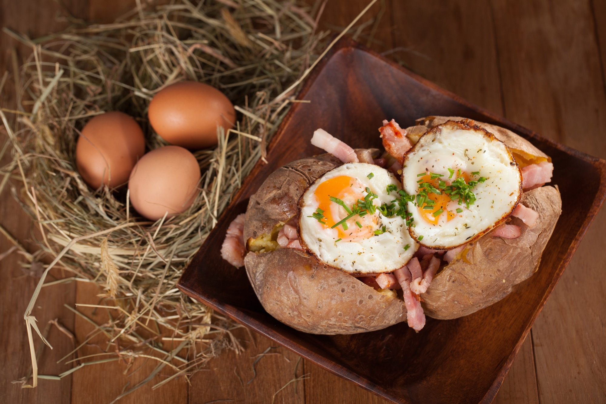 Kumpir Jajko sadzone na boczku mały