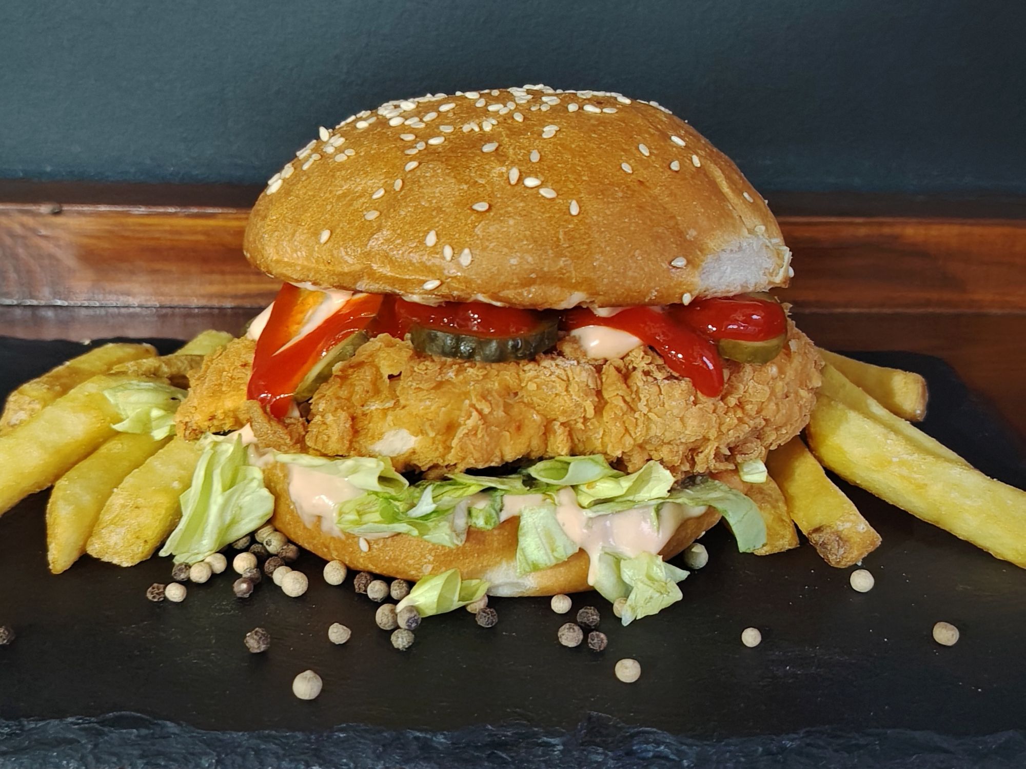 Meniu Burger Pui Crocant picant/hot