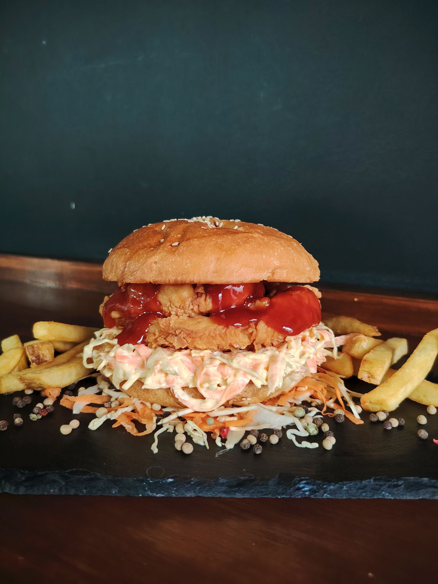 Meniu Burger Pui Crocant Coleslaw