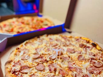 Pizza na waszą imprezę , rabaty dls firm aż do 50% Pizza Legionowo tel 517 372 788
