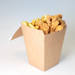 8. KUBEŁEK KIBICA XL