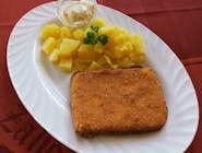  Vyprážaný syr, hranolky/varené zemiaky, tatárska omáčka