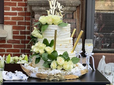 Vjenčana torta 50 osoba