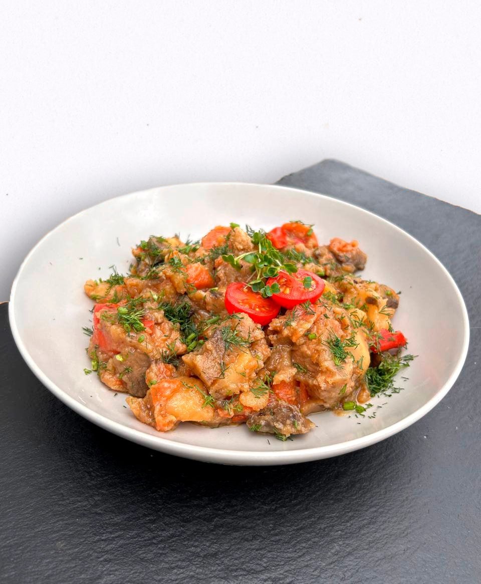 Typowe białoruskie danie „Żarenka” 