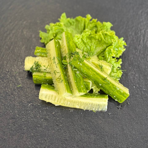 Ogórek małosolny “minutka” z czosnkiem