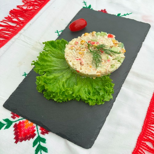 Sałatka krabowa z kukurydzą