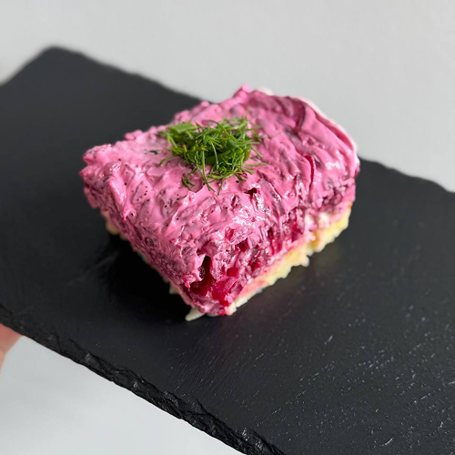 Dobrze znana Sałatka “Śledź for futrem”